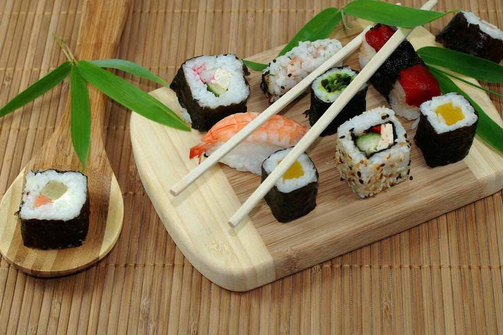 OVIH 5 NAMIRNICA MOGU DA BUDU OPASNE: Ljudi se ČESTO OTRUJU kad ih JEDU