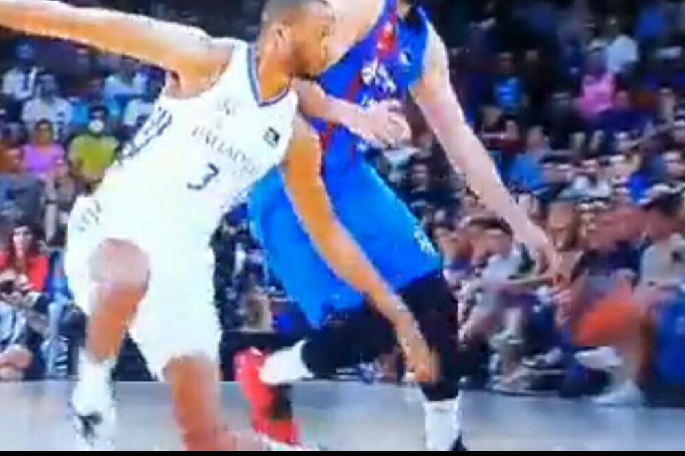 JEZIVA POVREDA ASA REAL MADRIDA: Koleno je strahovito ispalo iz ležišta! (VIDEO)