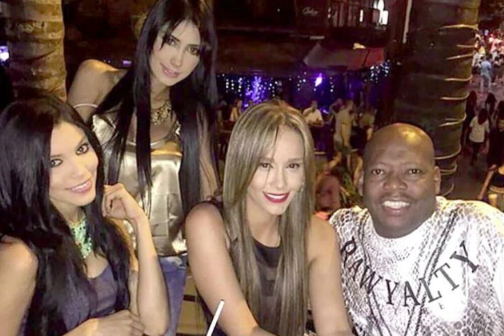 FILMSKA PRIČA LEGENDARNOG NAPADAČA: Zabijao na terenu i u krevetu, šurovao sa mafijom, a sada prodaje KONDOME!