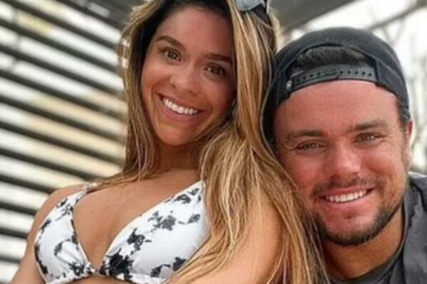 UČESTVOVALA JE U SKANDALOZNIM ORGIJAMA, PA SVE PRIZNALA: "Trebalo je biti bez PENETRACIJE, ali..." (FOTO)