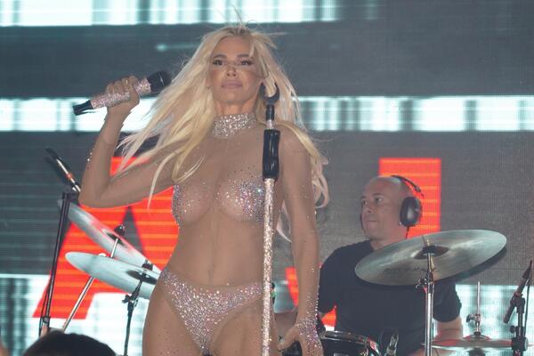 Srpska estrada iznela najveću intimu: Neki do detalja opisali kako im je izgledao prvi put, prava neverica