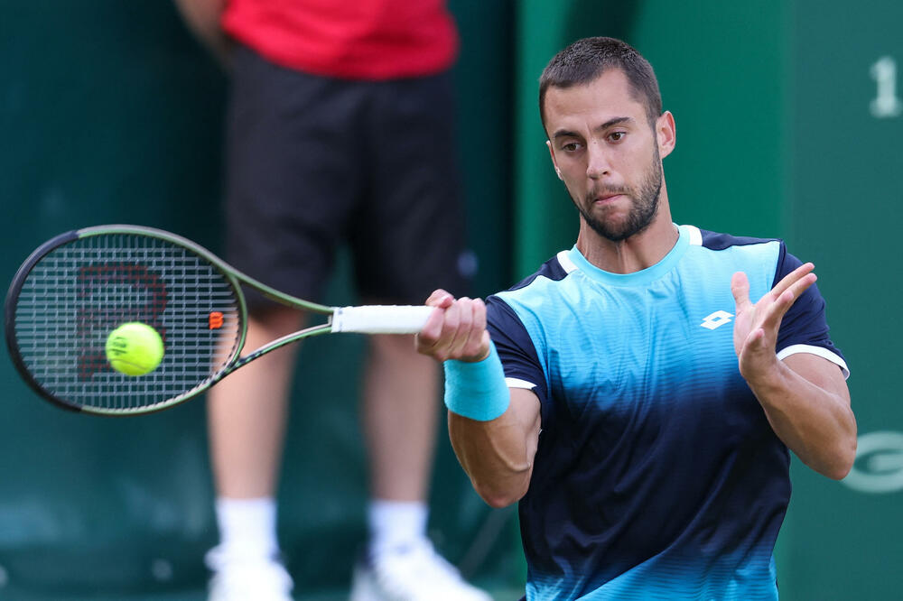 ĐERE ISPUSTIO 2 BREJKA PREDNOSTI: Laslo stao pred četvrtfinalom!