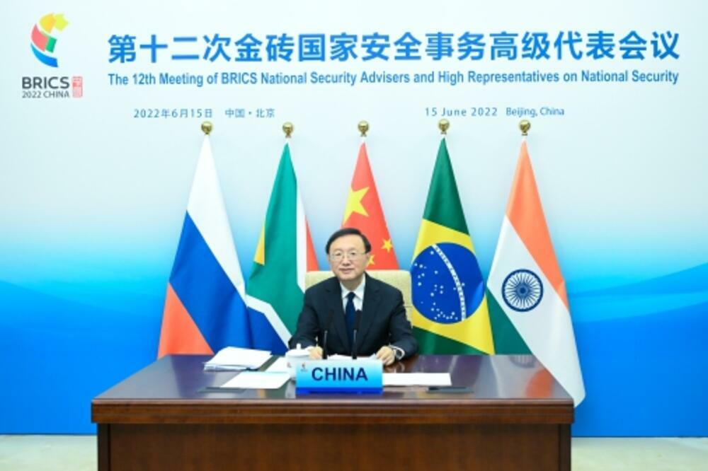 Visoki kineski zvaničnik predsedavao sastankom BRIKS-a