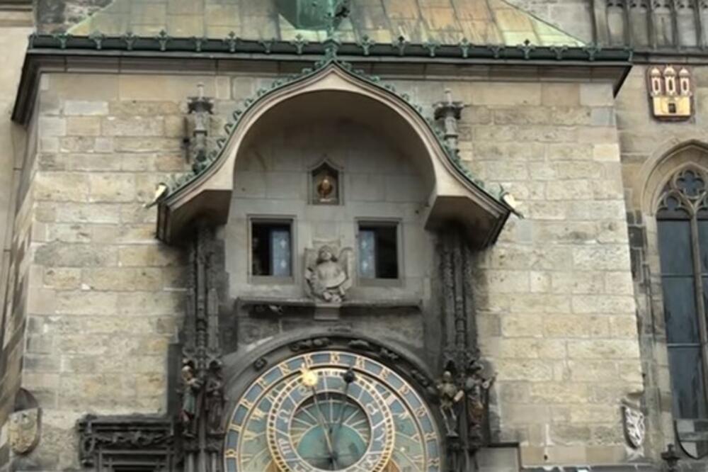 NEVIĐEN SKANDAL OTKRIVEN U PRAGU: Na LEGENDARNOM SATU otkriveno OVO! (VIDEO)