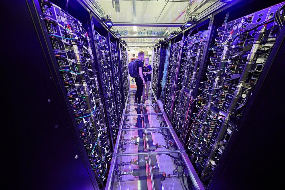 POKRENUT NAJMOĆNIJI SUPERKOMPJUTER! Nordijska zemlja iza AMBICIOZNOG projekta (FOTO)