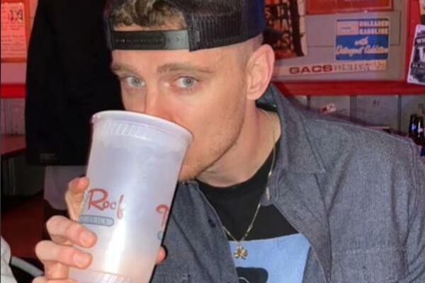 OVAKO NEŠTO JOŠ NISTE VIDELI: To joj je SLETELO U KRILO, a onda je PREBLEDELA KAO DUH!