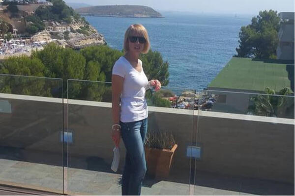 SAHRANJENA LIDIJA IZ VIĆENCE: Beli sanduk za Srpkinju koju je usmrtio bivši muž (VIDEO)