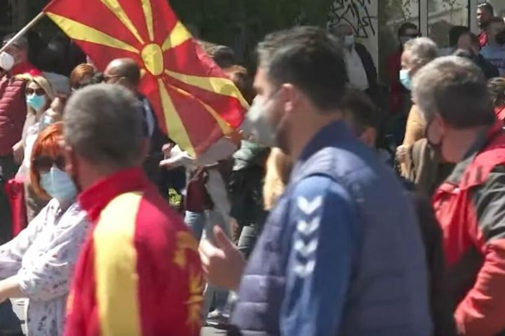 70.000 LJUDI IZAŠLO NA ULICE SKOPLJA! Traži se ostavka vlade