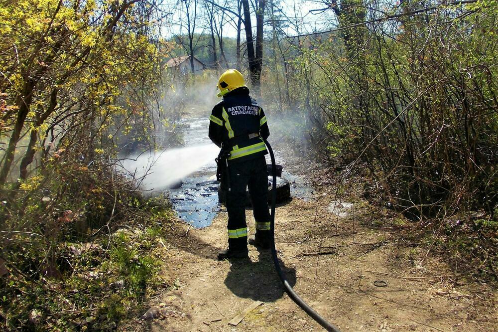 SPREČENA KATASTROFA U ZRENJANINU! Vatrogasci se izborili sa stihijom