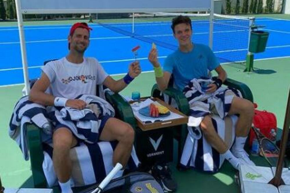 Poznato kada Novak igra protiv Menšika za 100. titulu u karijeri (Foto)