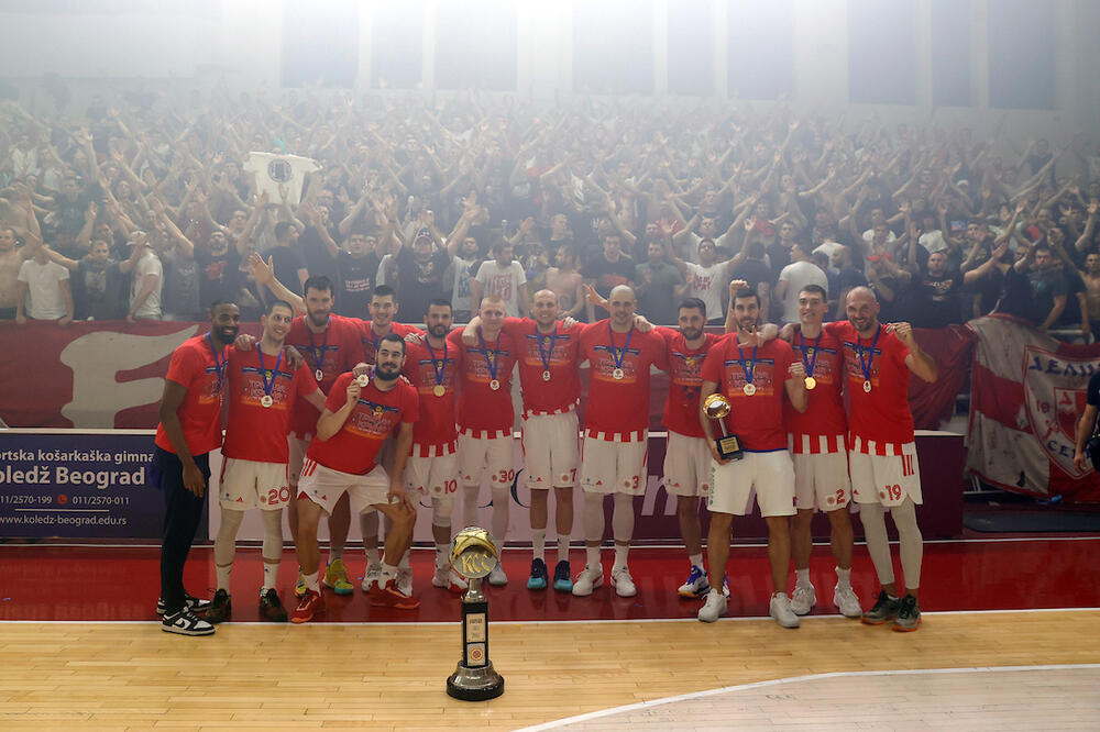 SADA JE I ZVANIČNO: Srpski reprezentativac novi član Zvezde!