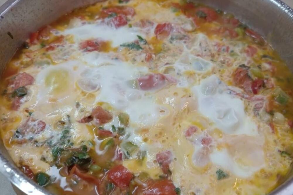 Ovo jelo se jede u Turskoj kao doručak: Razlikuje se od bećarca zbog 3 sastojka, mnogo ga je lakše spremiti!