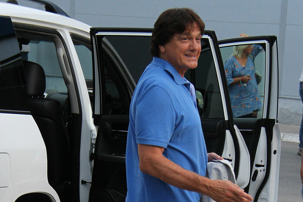 PLJUNUTI ČOLA! Govorili su da je on ZDRAVKOV VANBRAČNI SIN, a zbog jedne stvari mu NIKAKO NIJE MOGAO BITI TATA