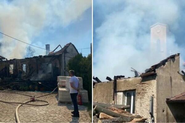 POŽAR U CRKVI KOD LOZNICE: Vatra progutala palionicu za sveće! (FOTO)