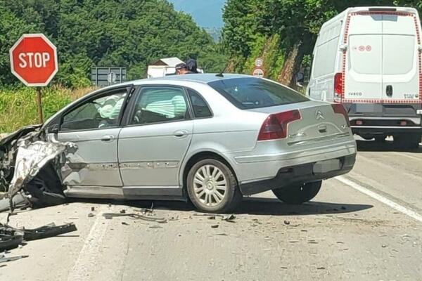 CRNA NEDELJA! Posle dve nesreće kod Čačka, desila se i TREĆA! Policija zatekla zarobljenog vozača u autu, nije živ