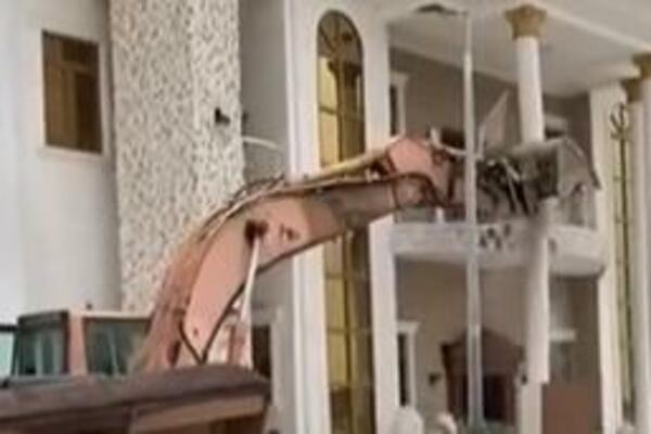 URUŠIO IM SE BRAK PA ONDA I KUĆA: Muž napravio HAOS nakon odluke SUDIJE, usledila NEVIĐENA scena! (VIDEO)