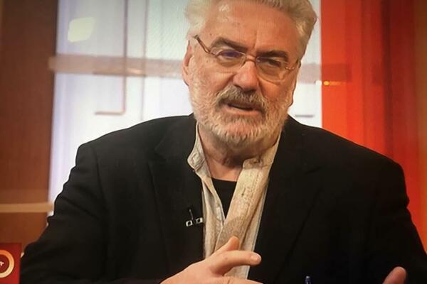 SVI SRBI TREBA DA ČUJU! Branimir Nestorović upozorio na OVU VRSTU HRANE, EVO ŠTA ĆE VAM SE DESITI
