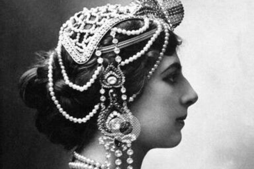 OD FATALNE PLESAČICE DO NAJPOZNATIJE ŽENE-ŠPIJUNA: Bila je aktraktivna i VEŠTA, a STRELJANA je zbog OVOGA!