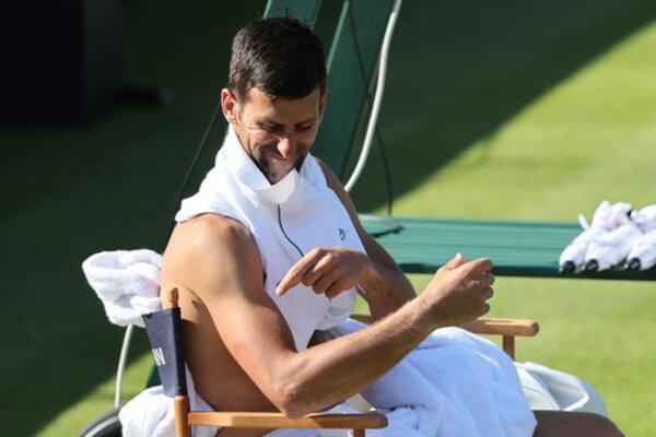 ĐOKOVIĆ POČISTIO ALIJASIMA: Novak SILAN protiv Kanađanina, operacija Vimbldon može da počne!