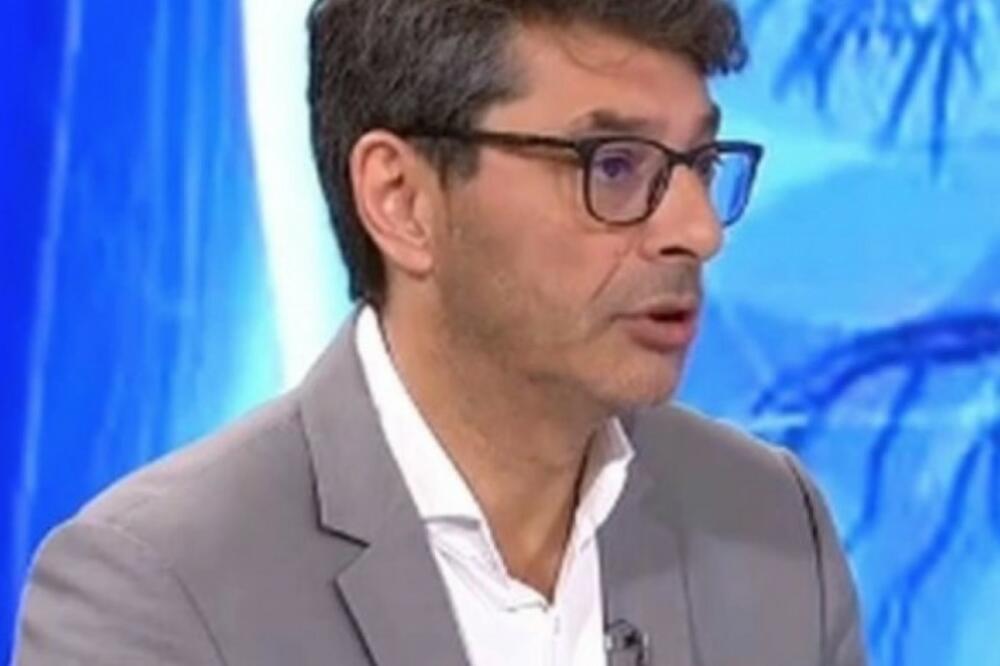 "PACIJENTI KOD LEKARA DOĐU KASNO": Dr DEJAN upozorio SRBE na simptome bolesti od koje godišnje oboli 1.500 LJUDI