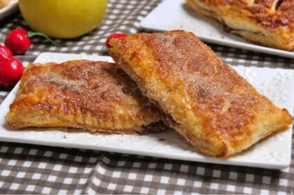 U OVOM SLATKIŠU SE BOLJE UŽIVA NEGO U KREVETU! Za letnje popodne je idealan (RECEPT)