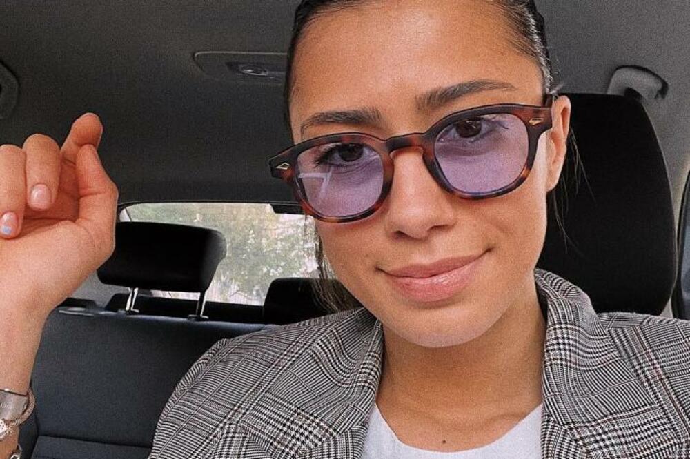 OLGA DANILOVIĆ PADA SAMO NA SPORTISTE: Srpska lepotica POTVRDILA vezu sa slovenačkim golmanom!