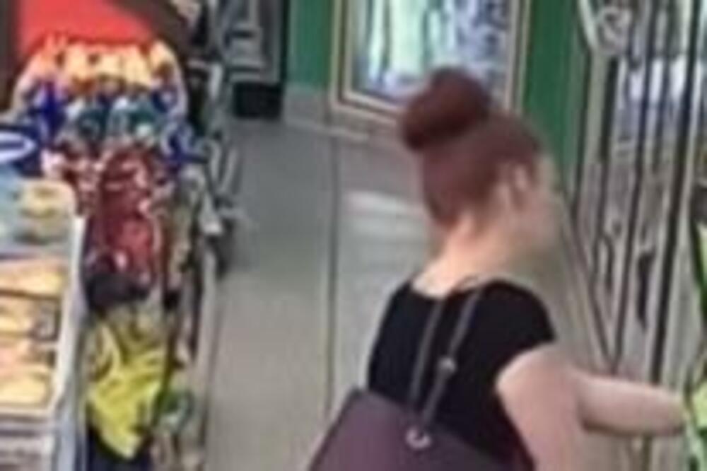 KAKVA PROFESIONALKA: Neopaženo ukrala FLAŠU pića, zanemećete KAD vidite gde ju je STAVILA! (VIDEO)