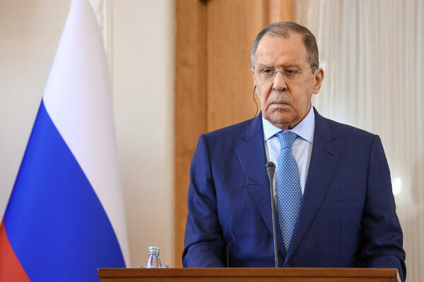 Stali mu na žulj! Lavrov progovorio o primirju, kako je samo pobesneo i izrešetao! Nije trebalo da ga diraju danas!