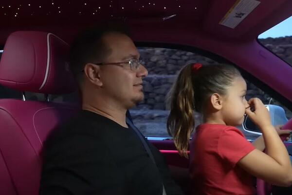 NAJBOLJI TATA NA SVETU ILI PRETERANO BAHAĆENJE? Pogledajte šta je kupio ĆERKICI, potrošio 350.000 dolara! (VIDEO)