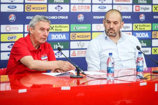 TARLAĆ STAO U ODBRANU SELEKTORA: Dajte Pešiču i ovim momcima podršku!