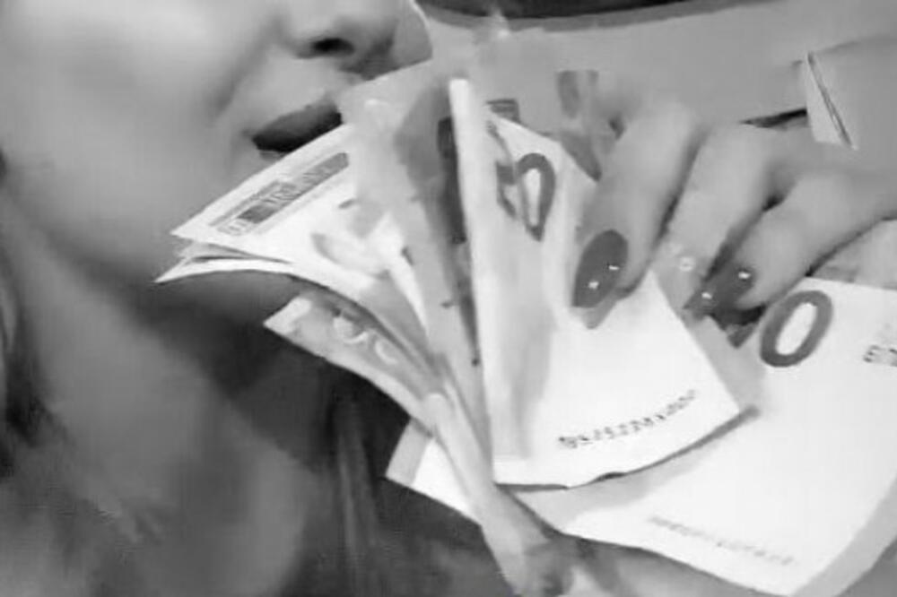 ZAISTA JE KRALJICA BAKŠIŠA: Espreso došao u posed naše čuvene pevačice!