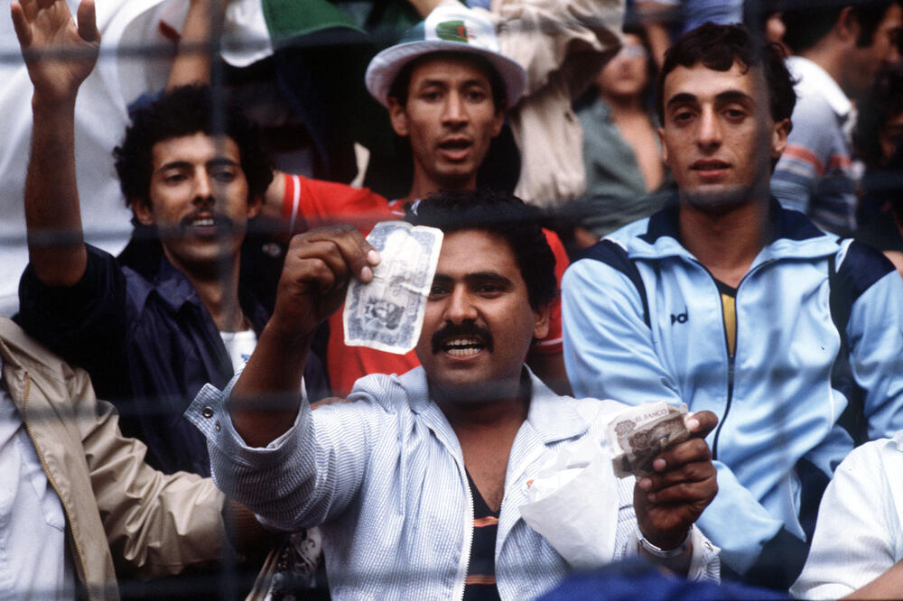 PRE TAČNO 40 GODINA ODIGRAN JE NAJSRAMNIJI MEČ MUNDIJALA: Fudbalski ANŠLUS je najveća ljaga FIFA SP-a! (VIDEO)