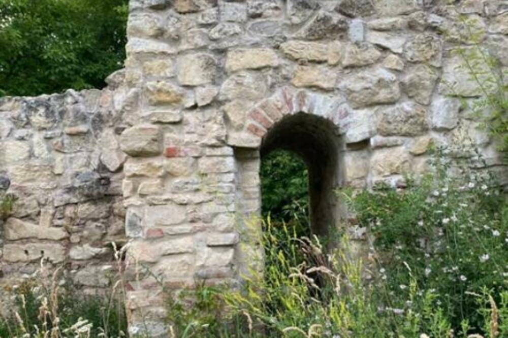 PADINE FRUŠKE GORE KRIJU PRAVO BOGATSTVO: Pronađeni predmeti stari preko 7.000 GODINA, VREDNOST OGROMNA (FOTO)