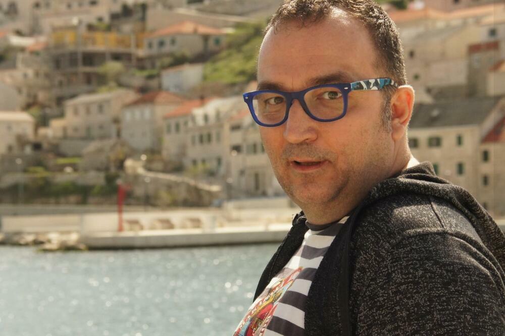 SMRT SUPRUGE POZNATOG VODITELJA ŠOKIRAO SRBIJU: Evo ko je bila Daca, muž joj posvetio ovu pesmu! (FOTO)