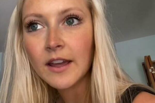 OBNAŽILA GRUDI I ZADNJICU I STALA PRED MUŽA! Kad im se pridružila i ONA, mnogi su ostali raspamećeni (VIDEO)