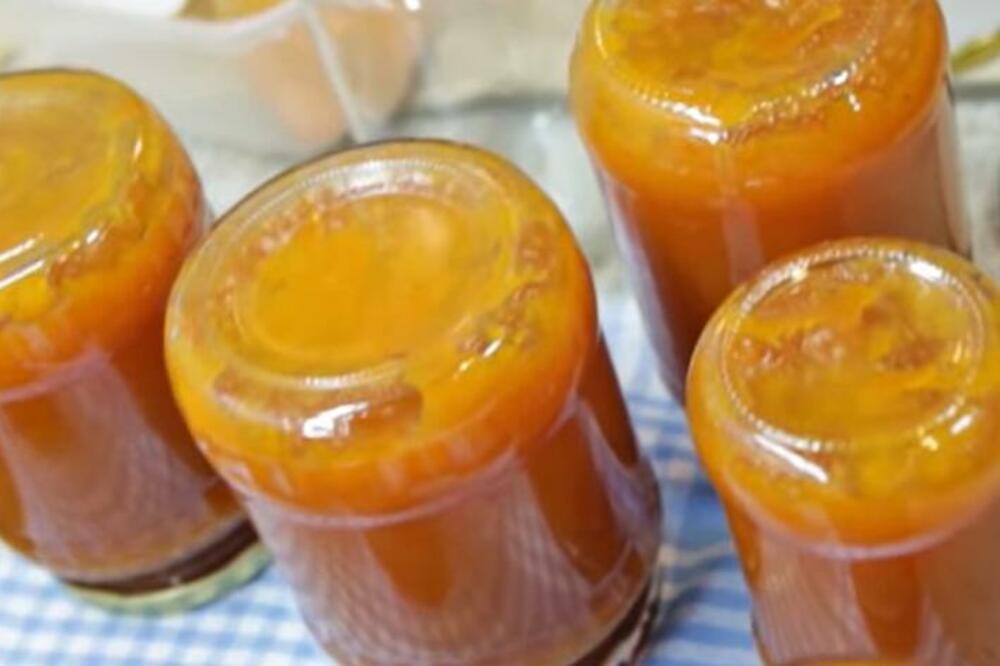 OVAKO NAŠE BAKE PRAVE PEKMEZ OD KAJSIJA: Može da stoji i GODINU DANA, domaćice ODMAH ZAPIŠITE RECEPT