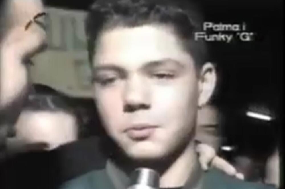 VAŽIO ZA OPASNOG MOMKA, ZARATIO SA POLA ESTRADE: Isplivao snimak iz DEVEDESETIH koji je ŠOKIRAO JAVNOST! (VIDEO)