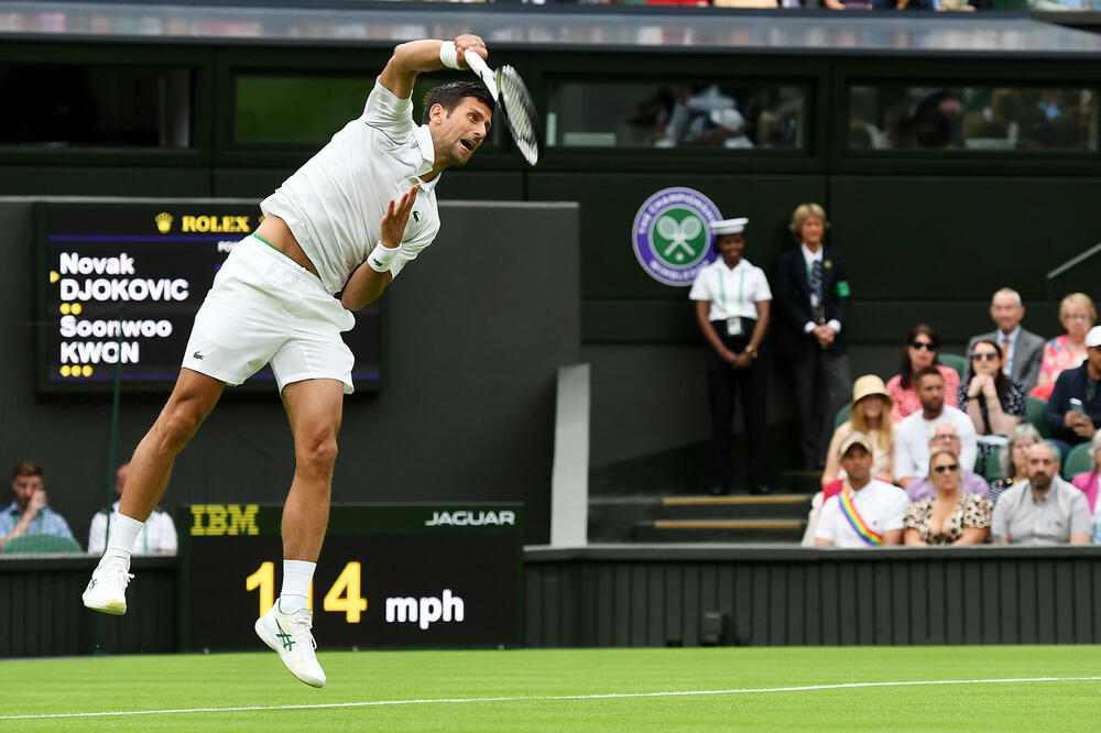 NOVAK JE FAVORIT, ALI... Poznati teniser se oglasio pred početak Vimbldona!