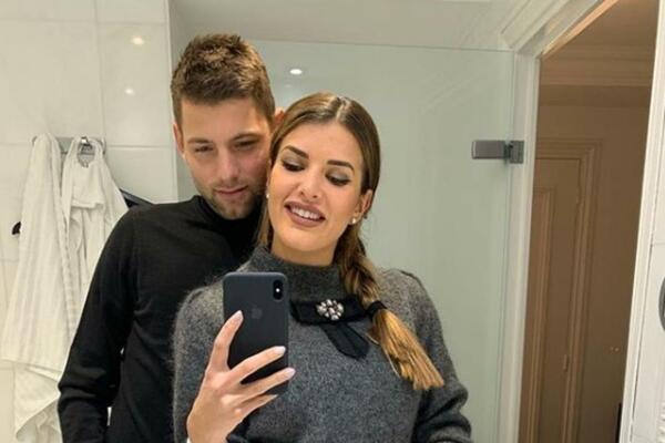 ŠOK! RASKINULI FILIP KRAJINOVIĆ I ANĐELA NOVČIĆ! Ona načinila nemilosrdan potez!