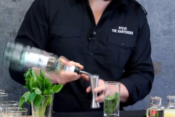 CELA SRBIJA TRAŽI RECEPT ZA OVAJ NAPITAK: Odličan je za LETNJE DANE koji nam slede, a evo KAKO SE SPREMA