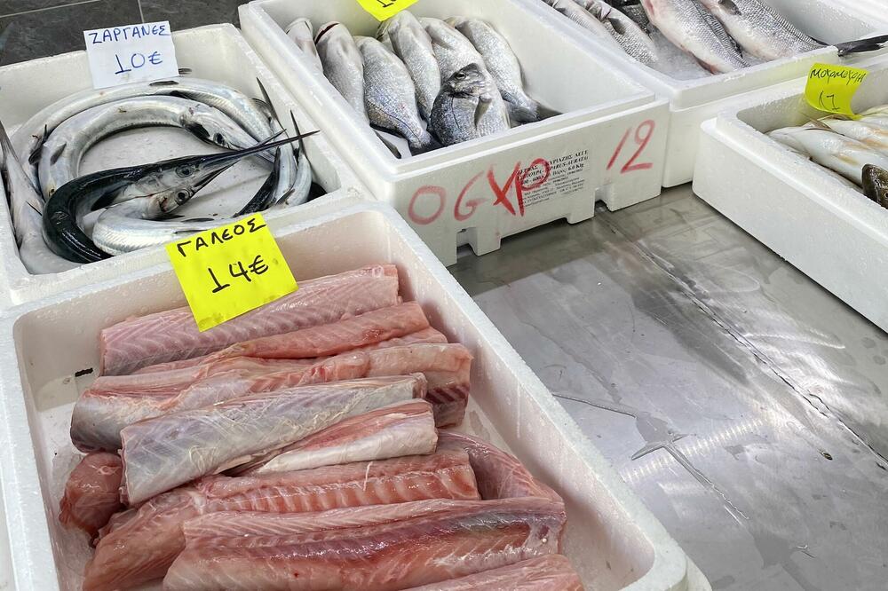 POGLEDAJTE KAKVE SU TRENUTNE CENE U GRČKIM MARKETIMA: Srpski turisti ne prestaju da pričaju O OVOME! (VIDEO)