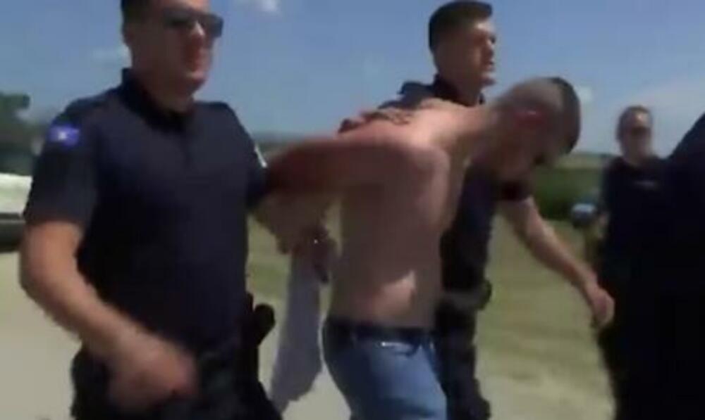 Hapšenje, Gazimestan