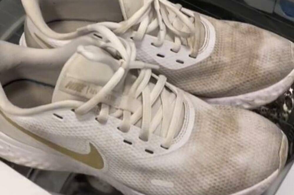 POSLE OVOGA VAŠE PATIKE ĆE IZGLEDATI KAO NOVE: Samo ih stavite u VEŠ MAŠINU i ubacite ovo, sijaće kao iz IZLOGA