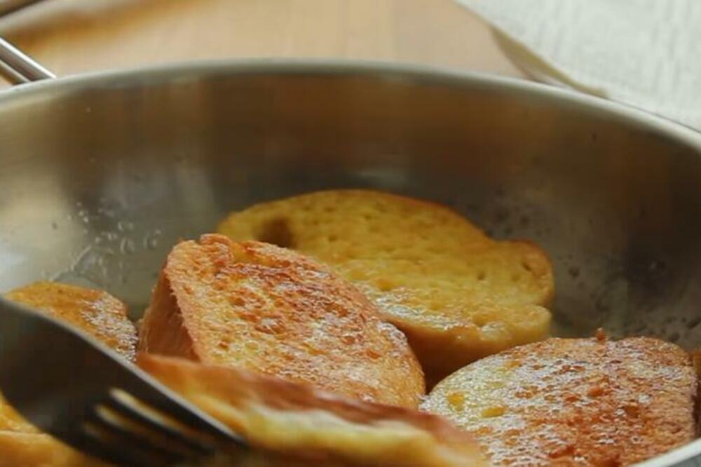 PRŽENICE BEZ JAJA I MLEKA IDEALNE ZA POSNE DANE: Još su UKUSNIJE od običnih zbog 1 UMAKA