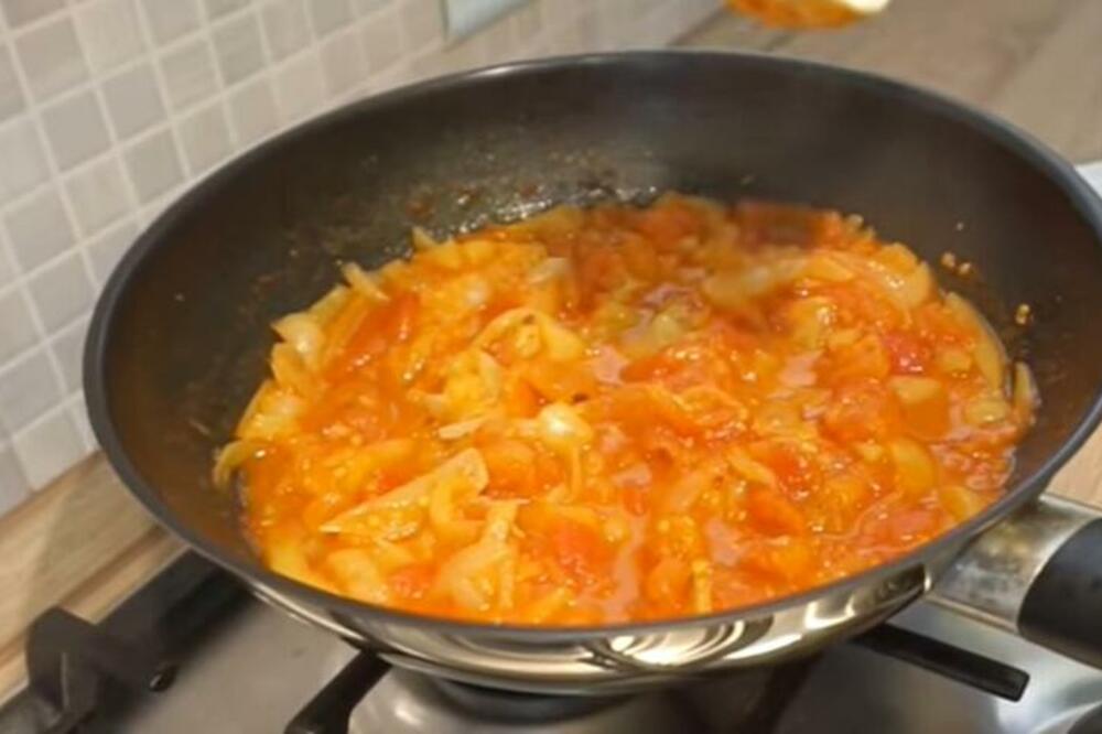 OVO SU NAJBOLJI RECEPTI ZA SATARAŠ: Domaćice, naše BAKE ZNAJU tajnu SAVRŠENE KOMBINACIJE