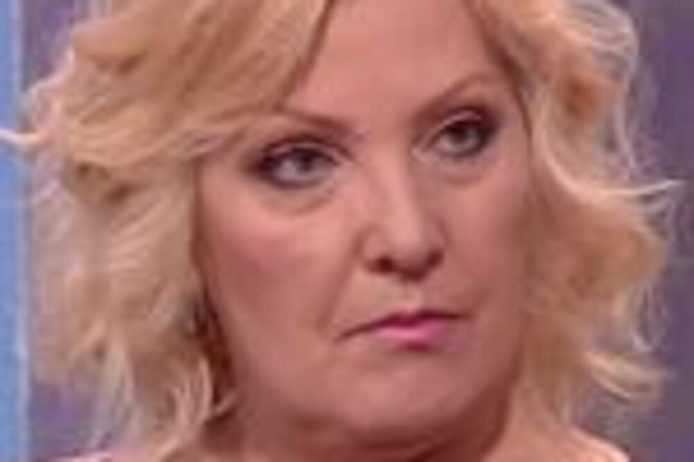 STARA SNEŽANA ĐURIŠIĆ "NA APARATIMA": Nećete verovati koje 3 namirnice se ODREKLA