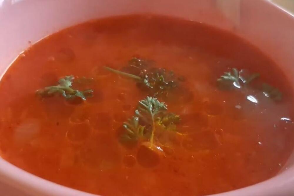 Džejmi Oliver podelio recept za supu od paradajza koja će vas oboriti s nogu: Zbog tajnog sastojka nema joj ravne