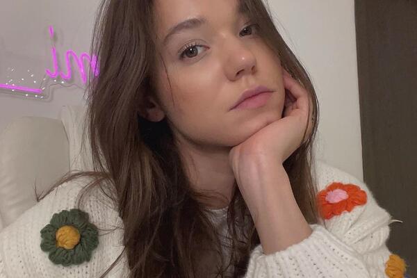 KRISTINA (24) IMA 22 DECE I MUŽA NA DOŽIVOTNOJ ROBIJI: Sada joj je život PAKAO, a nekada bajka