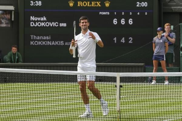 NOVAKU ĐOKOVIĆU NIŠTA NE MOŽE DA STANE NA PUT: Poslao kratku i jasnu poruku za Vimbldon! (FOTO)