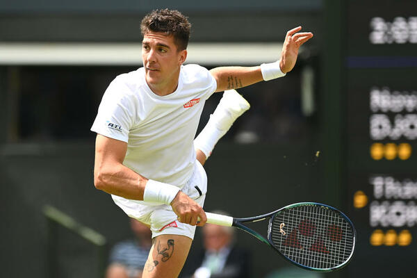 KOKINAKIS ZATEČEN POSLE 'PRAŠENJA' OD ĐOKOVIĆA: On je ZID, kao da igrate protiv zida!